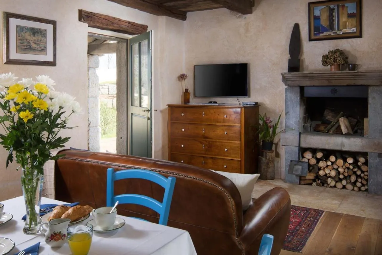 Villa Malini With Pool, Sauna And Fenced Garden Labin (Istria)