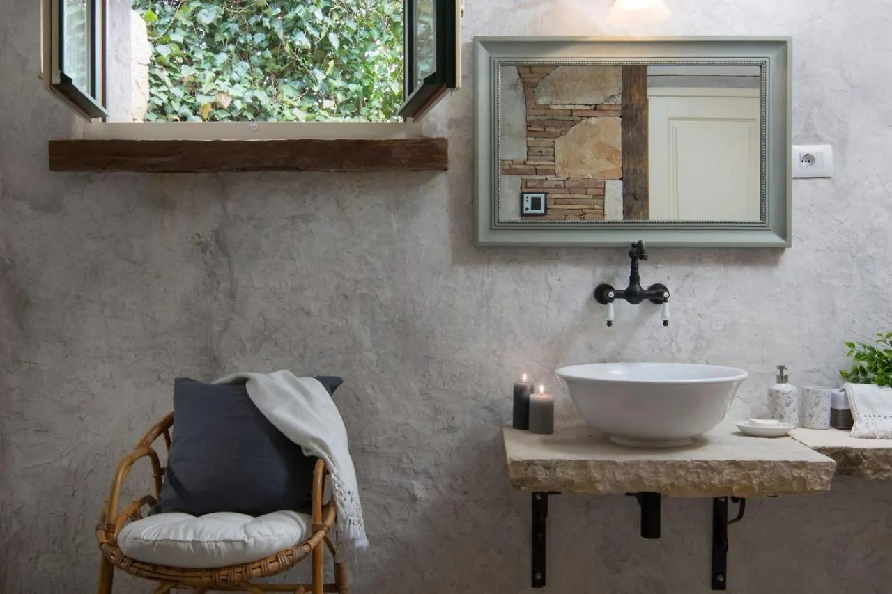 Villa Malini With Pool, Sauna And Fenced Garden  Labin (Istria)